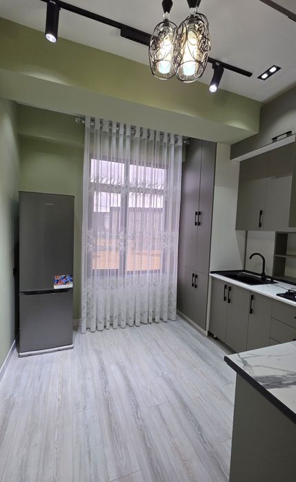 Срочно! Продажа. 3/6/10. China house.