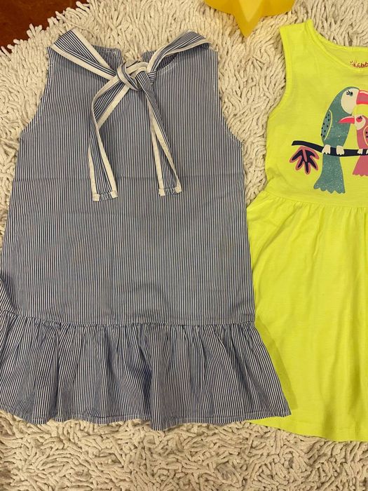 Вещи для девочки от 2-4. В отличном состоянии .