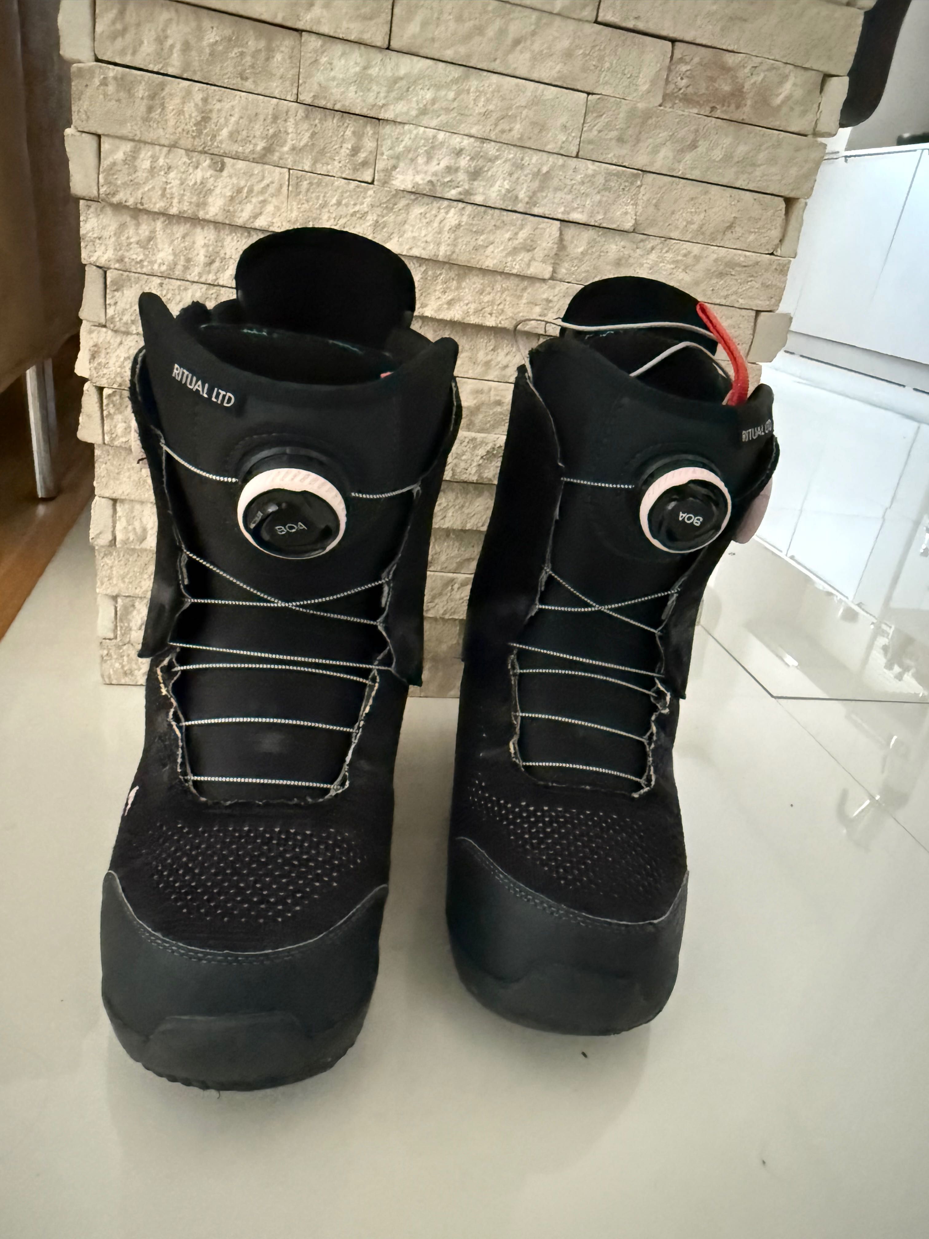Boots Snowboard Burton Ritual (Femei) - Dublu BOA, 39 EUR (7.5 US)