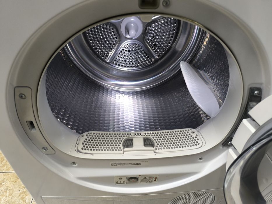 Сушилня Bosch WTW854H0 - 8кг. Термопомпа. клас А+++