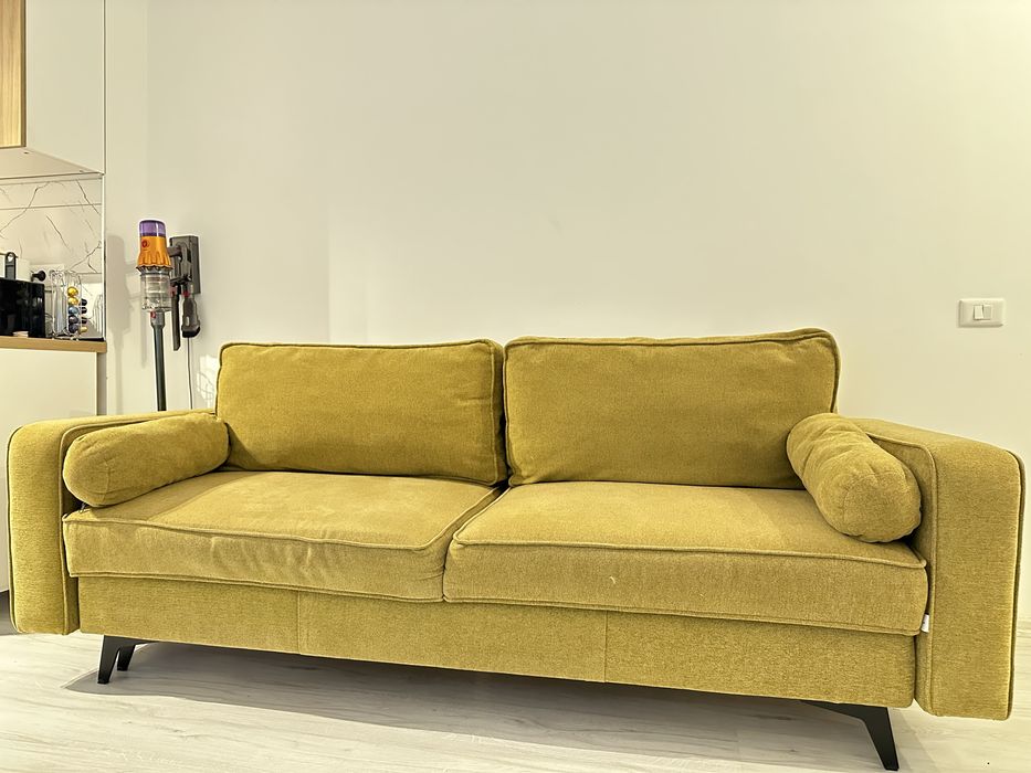 Canapea extensibila 3 persoane galbena