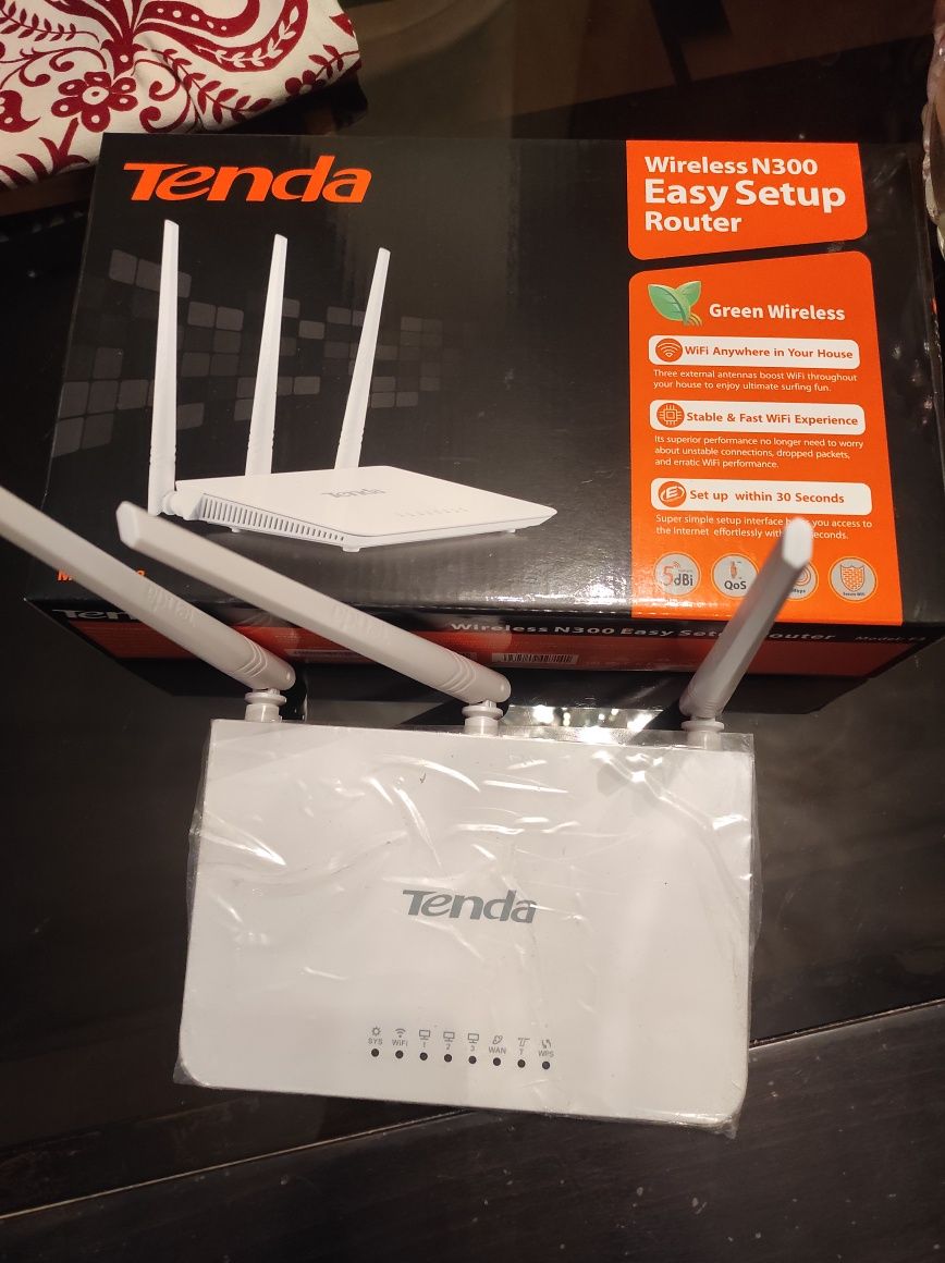 Ново WiFi Рутер Tenda F3, 300Mbps, 38 лв