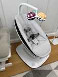 Електрическа бебешка люлка mamaRoo 5.0, сива