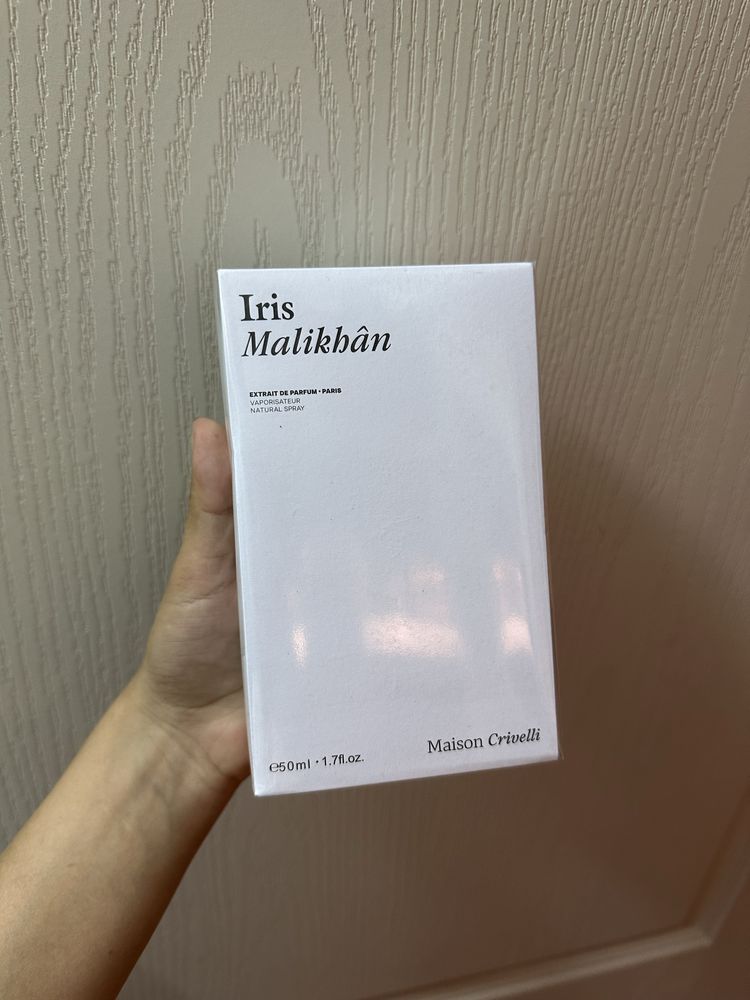 Maison crivelli iris malikhan