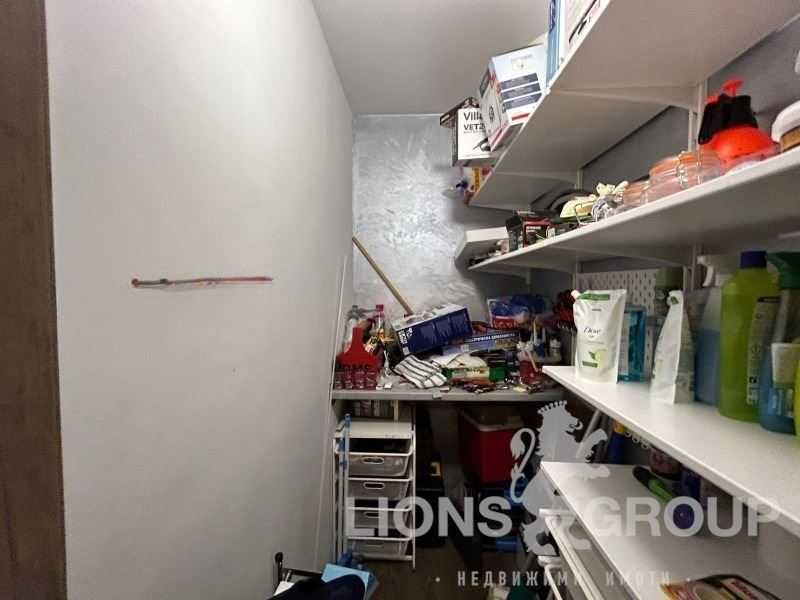 Дава се под наем Тристаен апартамент в Варна, Изгрев - 86 кв.м за 663 € - Снимка #12