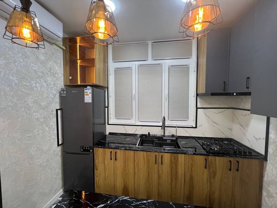 Чиланзар -2 квартал.Евро 2в3-х комнатная.