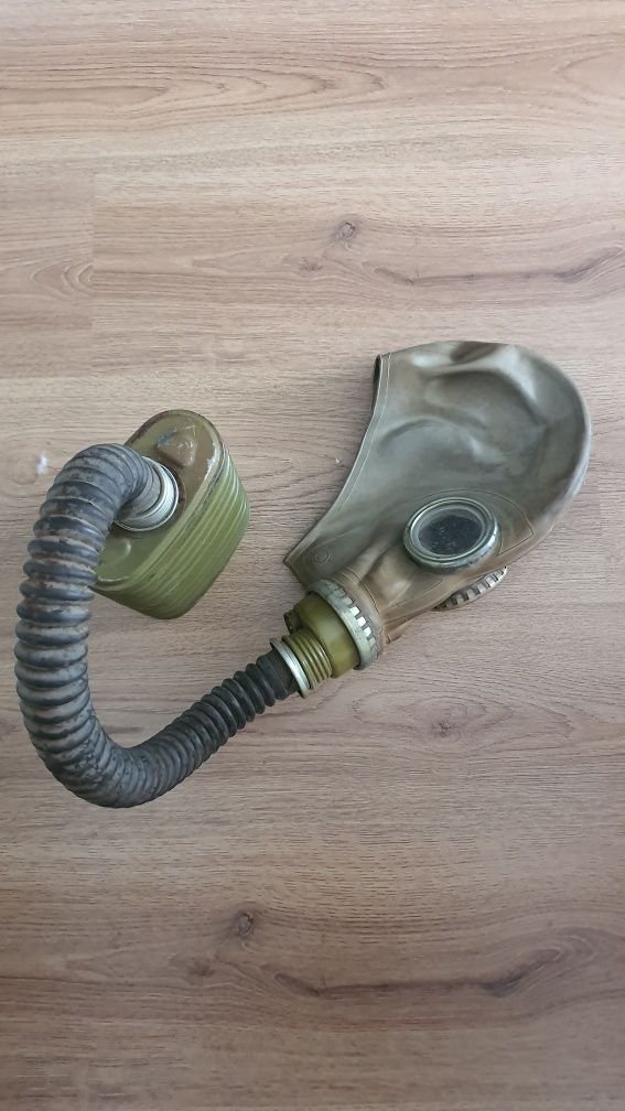 Противогазна маска