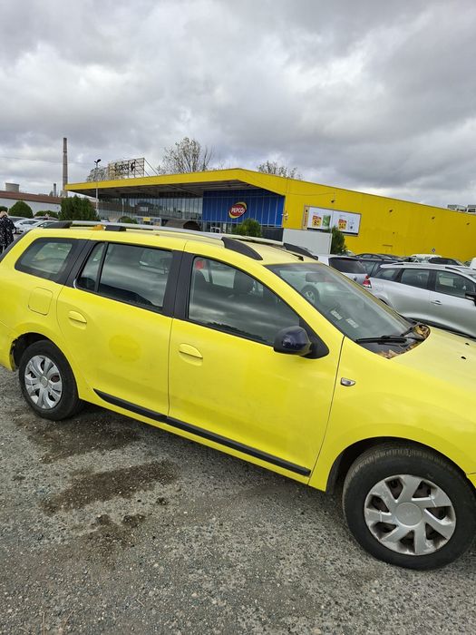 Vând Dacia Logan Mcv