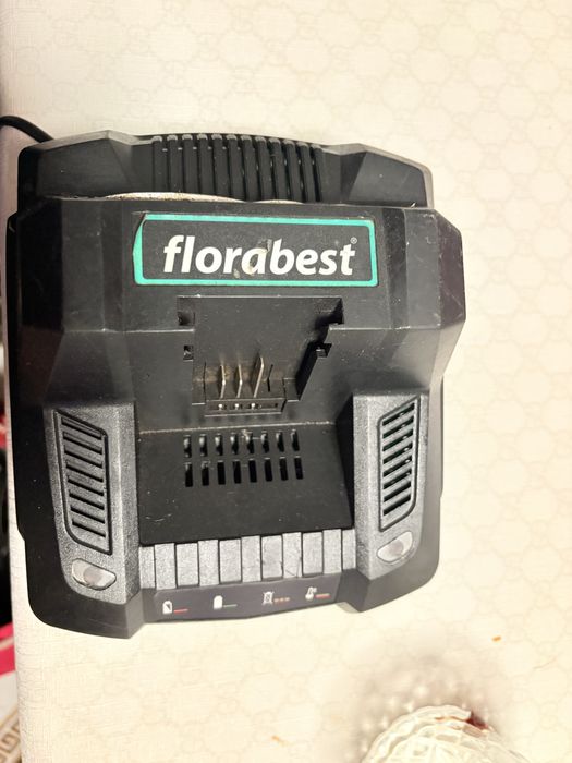 Incarcator FLORABEST