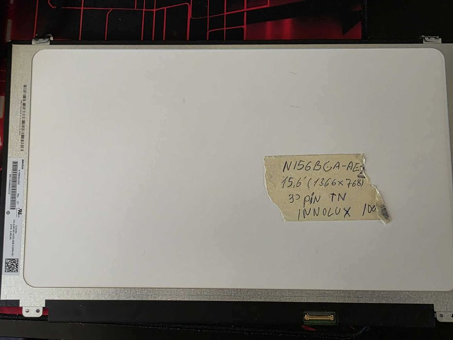 Части от лаптопи