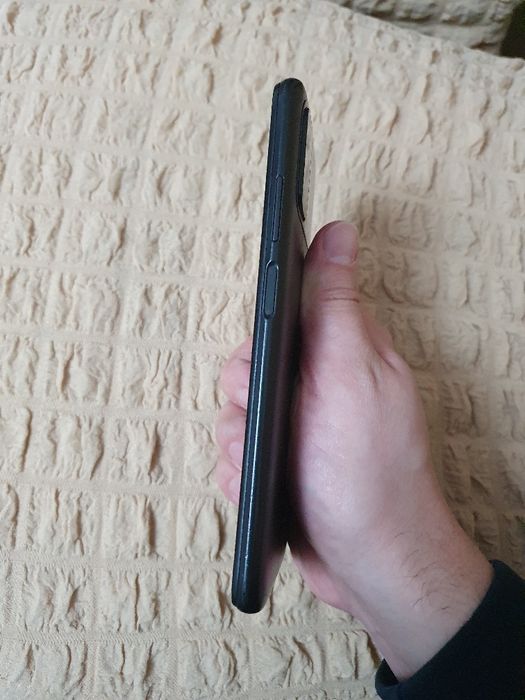 Srochna Sotiladi Xiaomi Poco M3 4+1/64Gb Black Original Xolati yaxshi