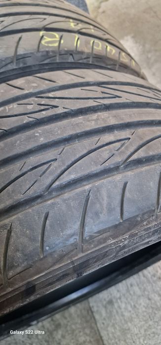 215/40/18 Yokohama Advan Fleva