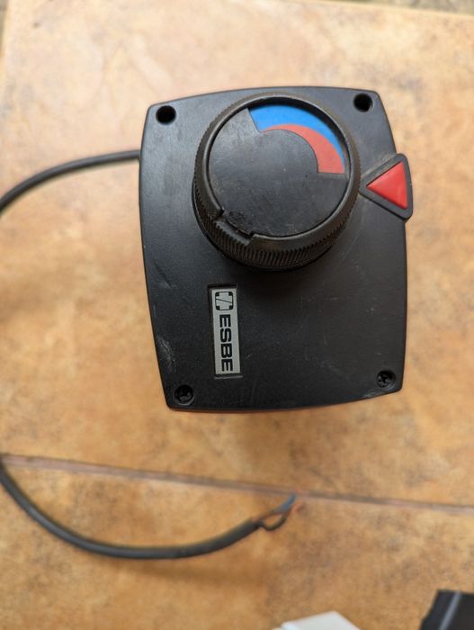 Vana cu 3 cai , motorizata