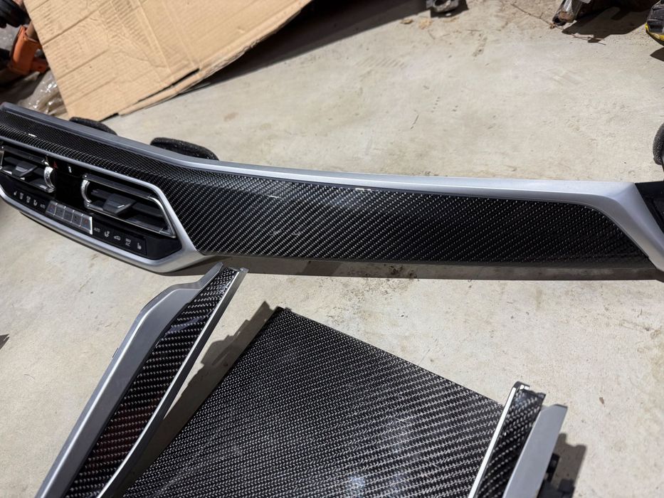 Bmw X6 G06 Ornamente interior carbon set complet plansa + usi