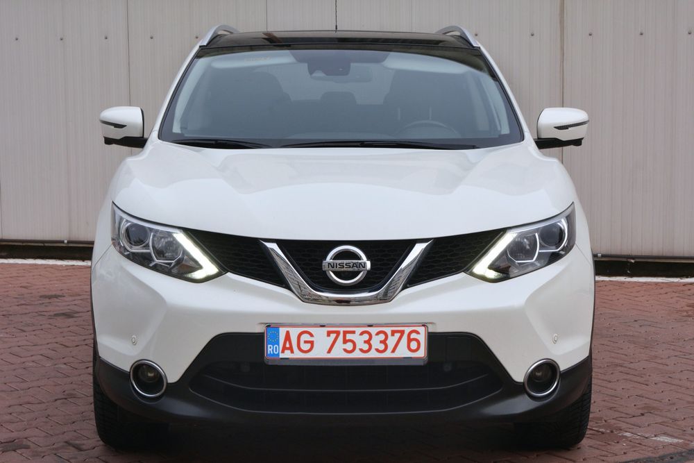 Nissan Qashqai Tekna 4×4 1.6Dci 131CP  Alb perlat 2016