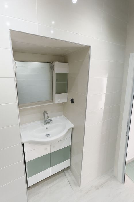 Търговско помещение / офис под наем – Сливен, бул. Цар Симеон