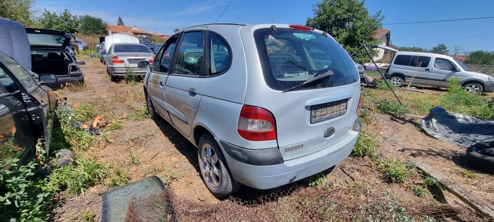 Renault scenik 1.6 16v на части