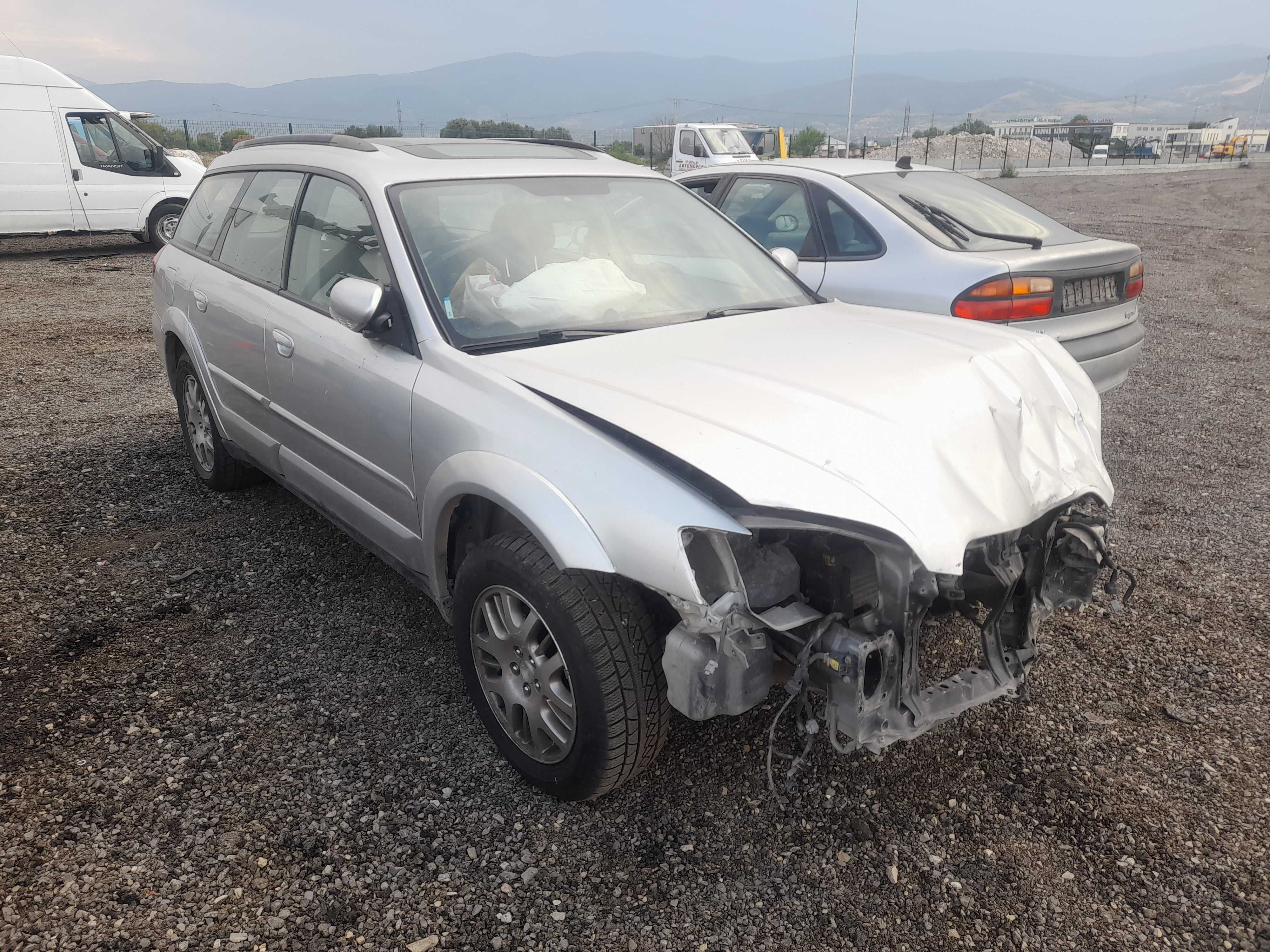 На части!  Subaru OUTBACK 2.5 i AWD