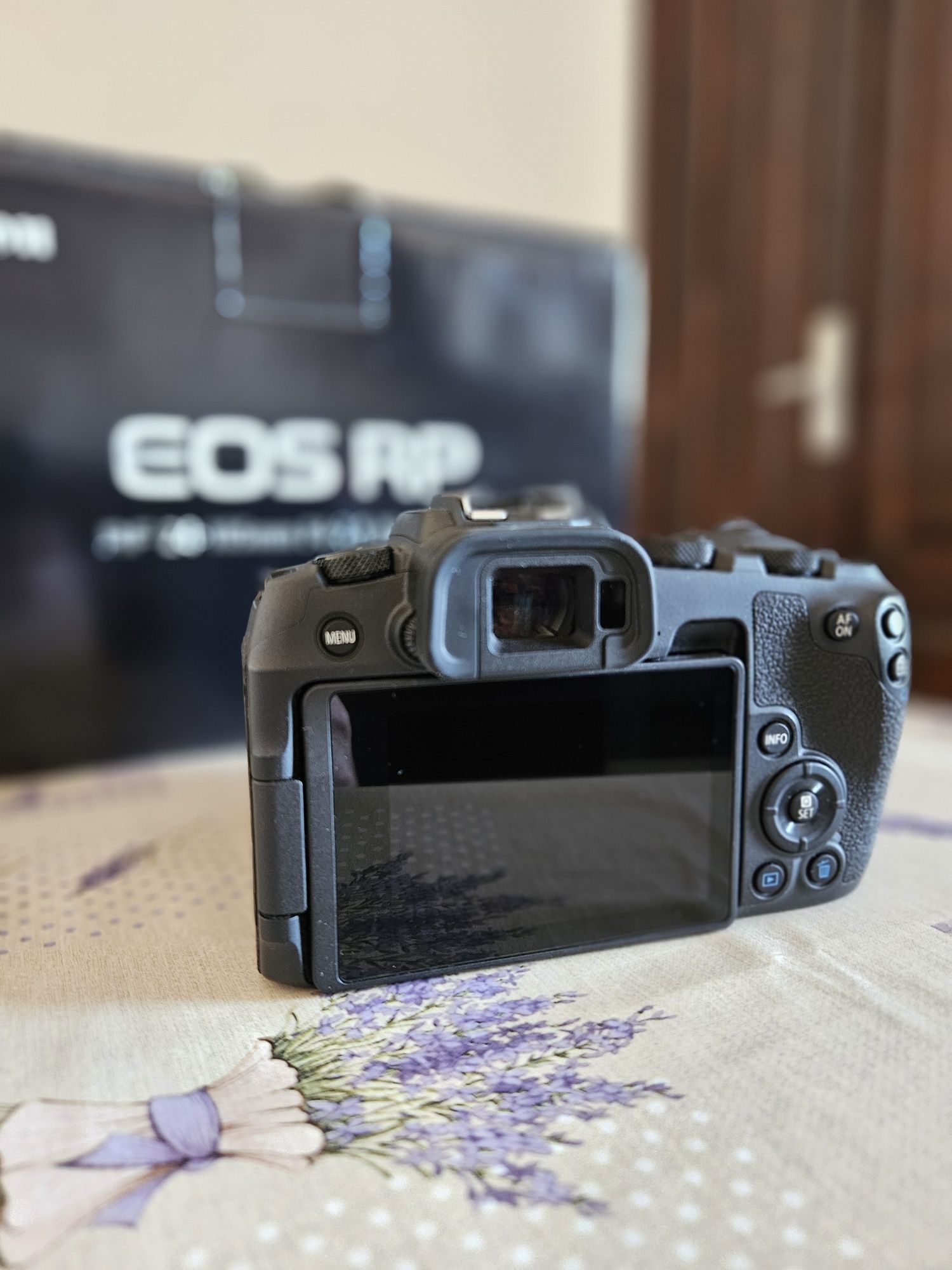 Aparat foto body Canon EOS RP