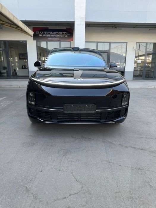 LI 9 Ultra 2025 yil 1,500 km probeg