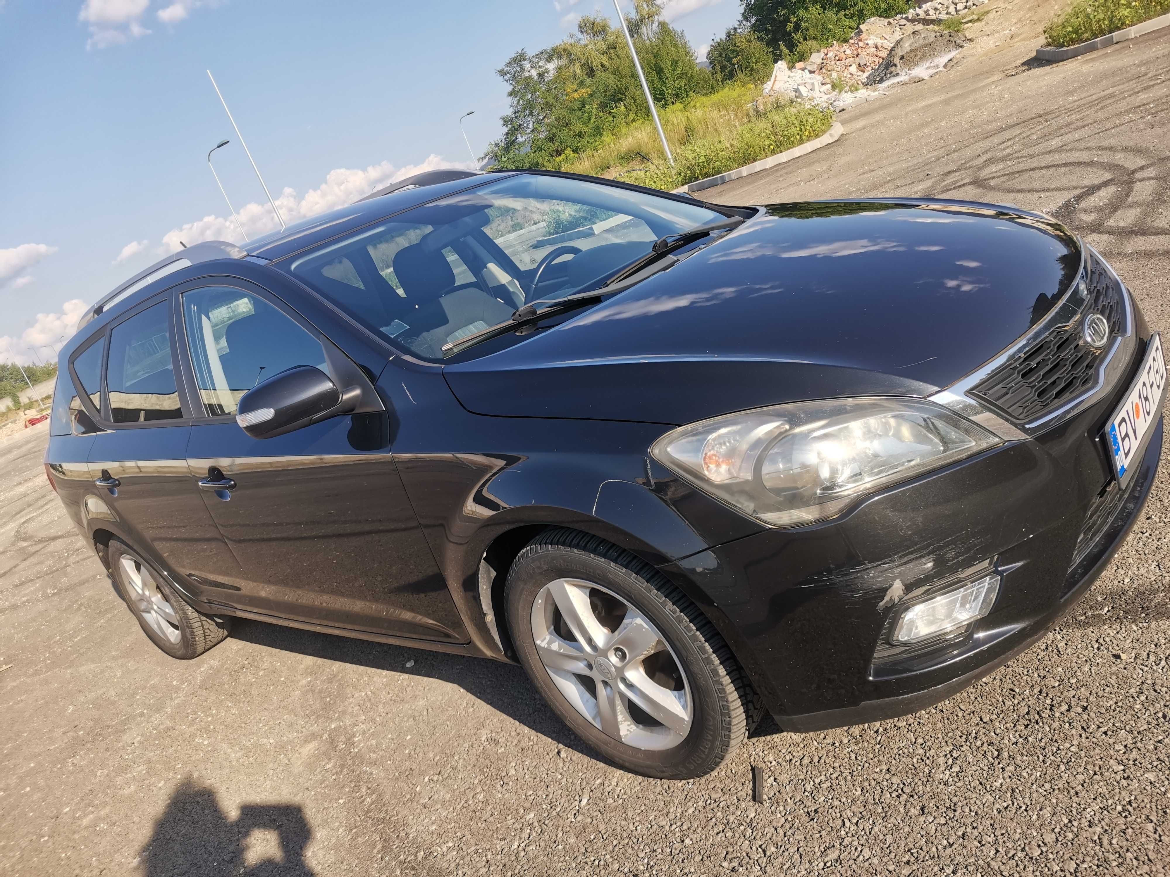 Autoturism Kia Cee'd