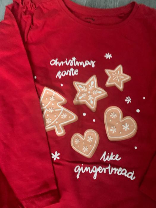 Коледна рокля и други коледни дрешки - общо 17 лв