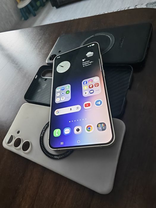 Samsung s24 Plus + 12/256 ideal