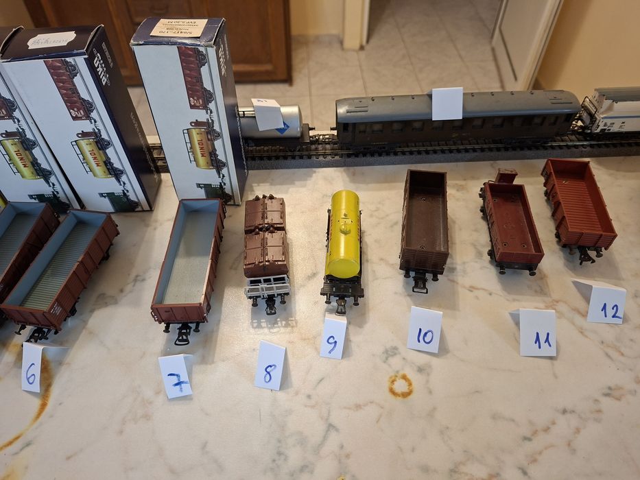 Piko / Пико / Marklin товарни и пътнически N0