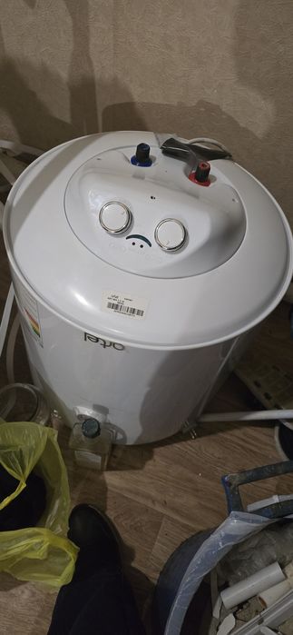 Продам водонагреватель