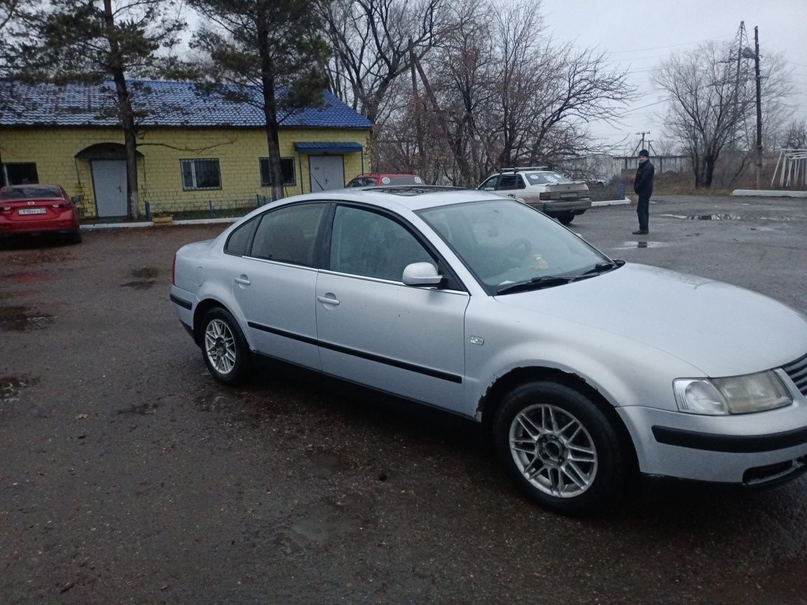 VOLKSWAGEN PASST. B5 в хорошем состояние.