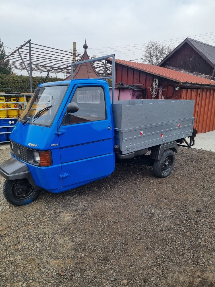 Piaggio ape tm 703