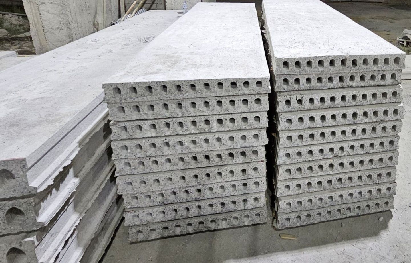 Beton plita dastafka bepul 160 ming  beton plita