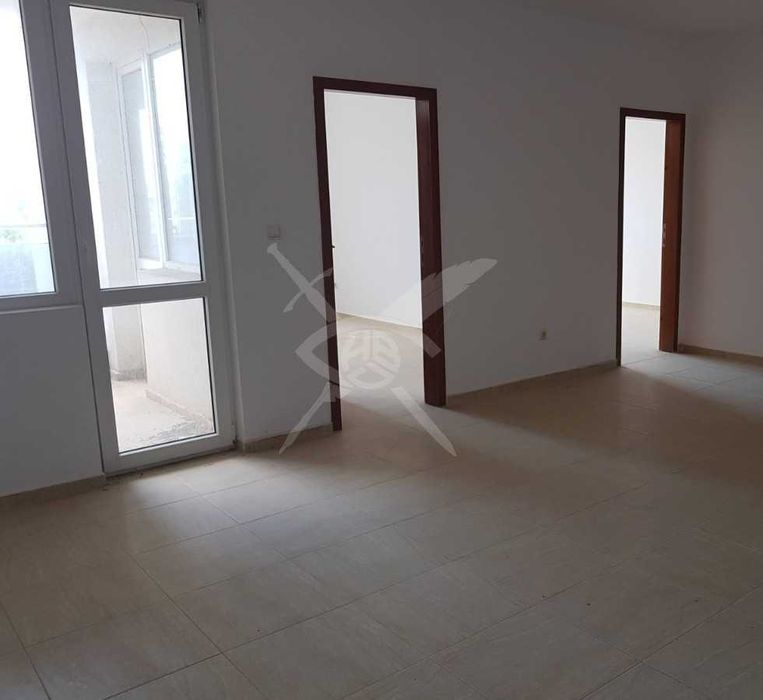 Продава се Тристаен апартамент в к.к. Слънчев бряг - 82 кв.м за 915 €/кв.м - Снимка #4