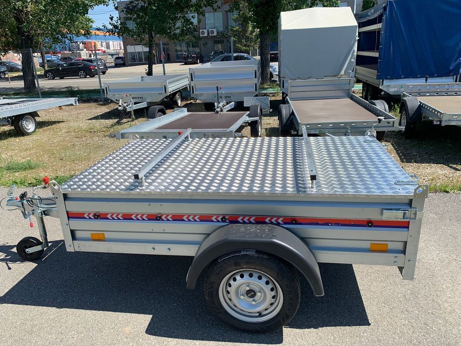 Remorcă Tractabilă cu Permis B |750 KG| Nouă, Folosită o Dată |Livrare