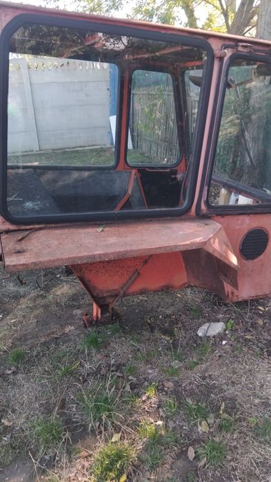 Cabină de tractor