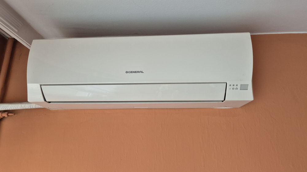 Инверторен климатик General Fujitsu ASHG12LLCA (използван)
