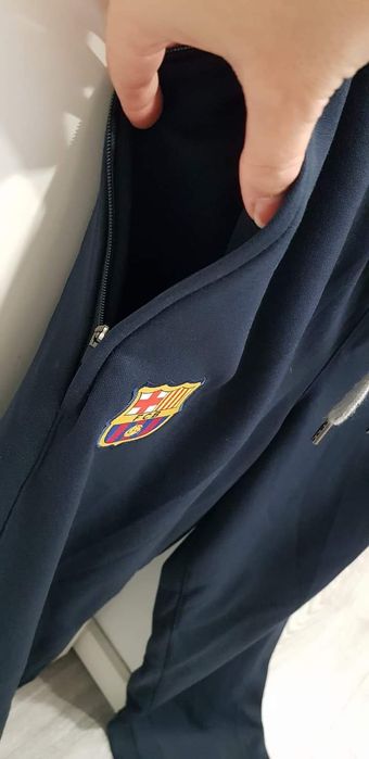 Pantalon Nike L/XL nou bărbătesc