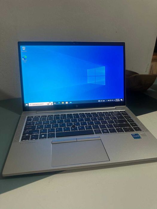 ~WOW~ Hp EliteBook 840 G8 i5-1145G7 16gb ram SSD 256 Full HD IMPECABIL