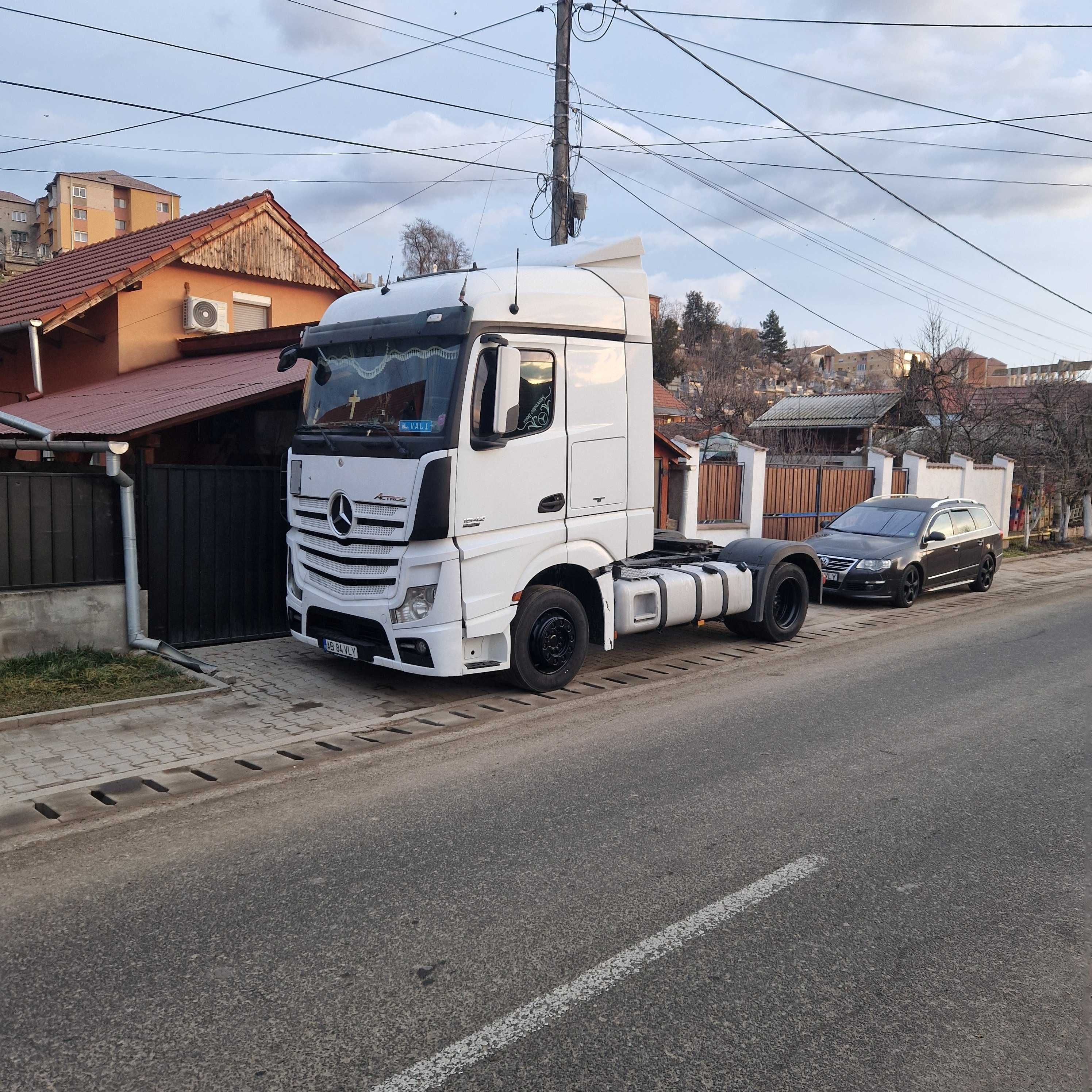 Mercedes Actros mp4