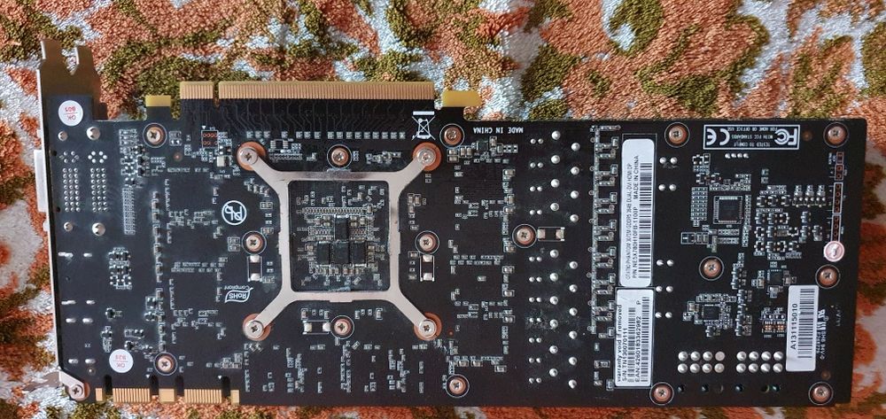 Placa video Gainward GTX 780 Phantom 3GB GDDR5 384-bit la 230 ron