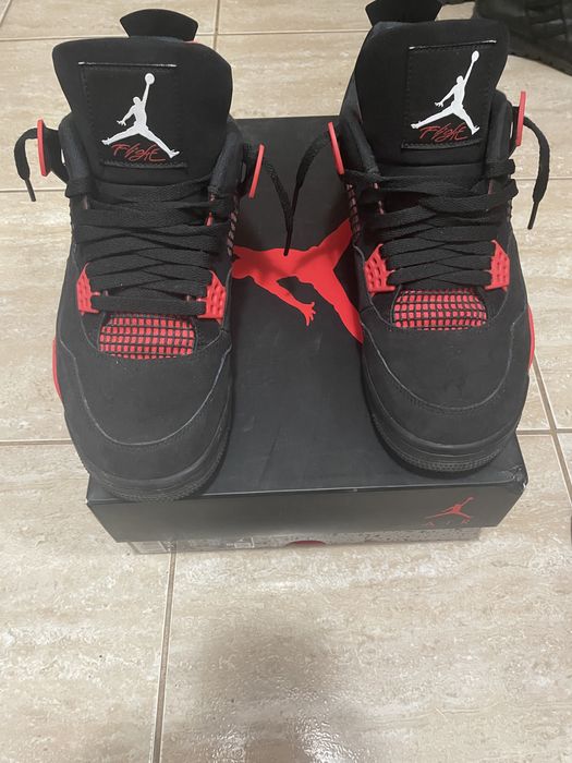Jordan 4 Red Thunder