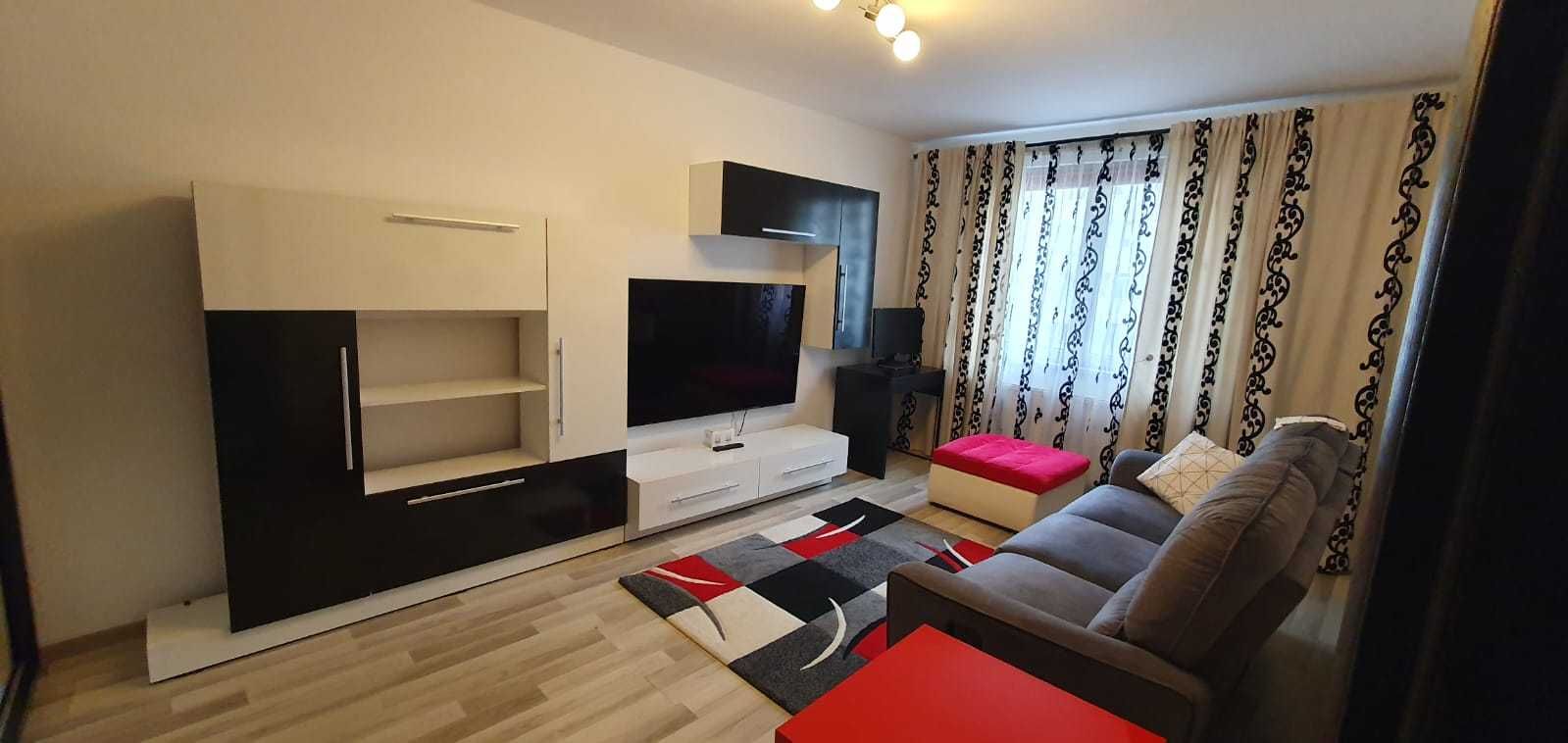 Inchiriez apartament 2 camere Teiul Doamnei sector 2