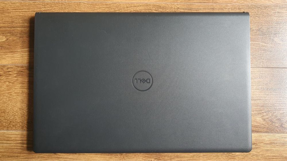 Dell Vostro 15 3510 intel i7 24GB RAM Nvidia MX350