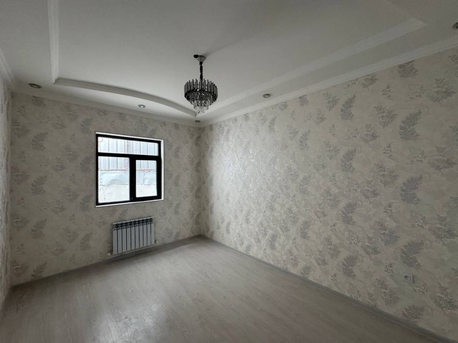 Компактный новый коттедж