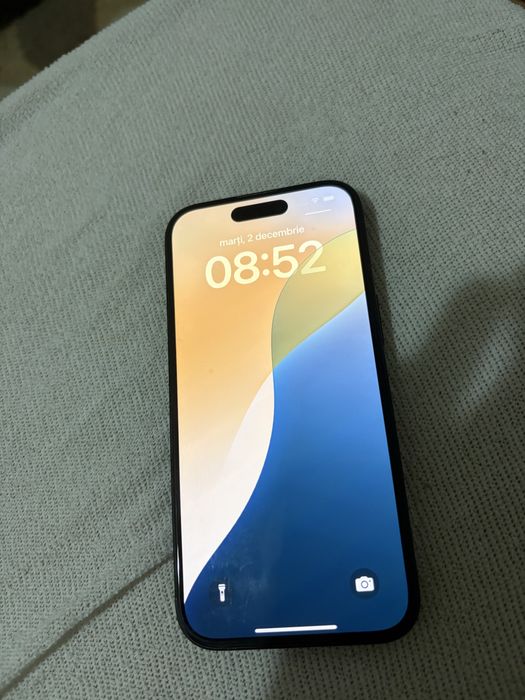 Vand iphone 15 128 Gb