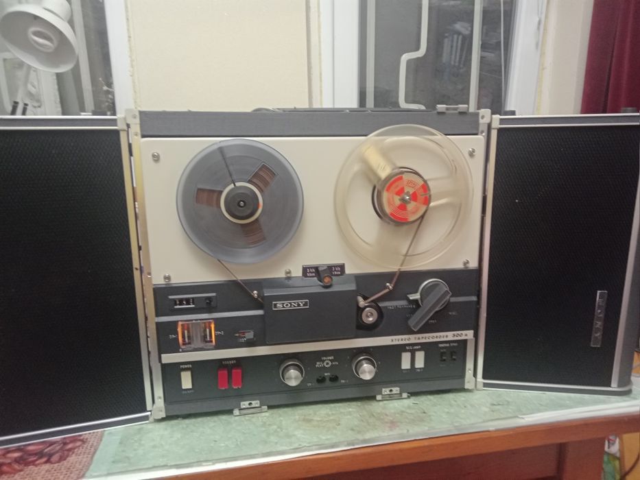 Magnetofon Sony TC 500A Cu amplificare și boxe