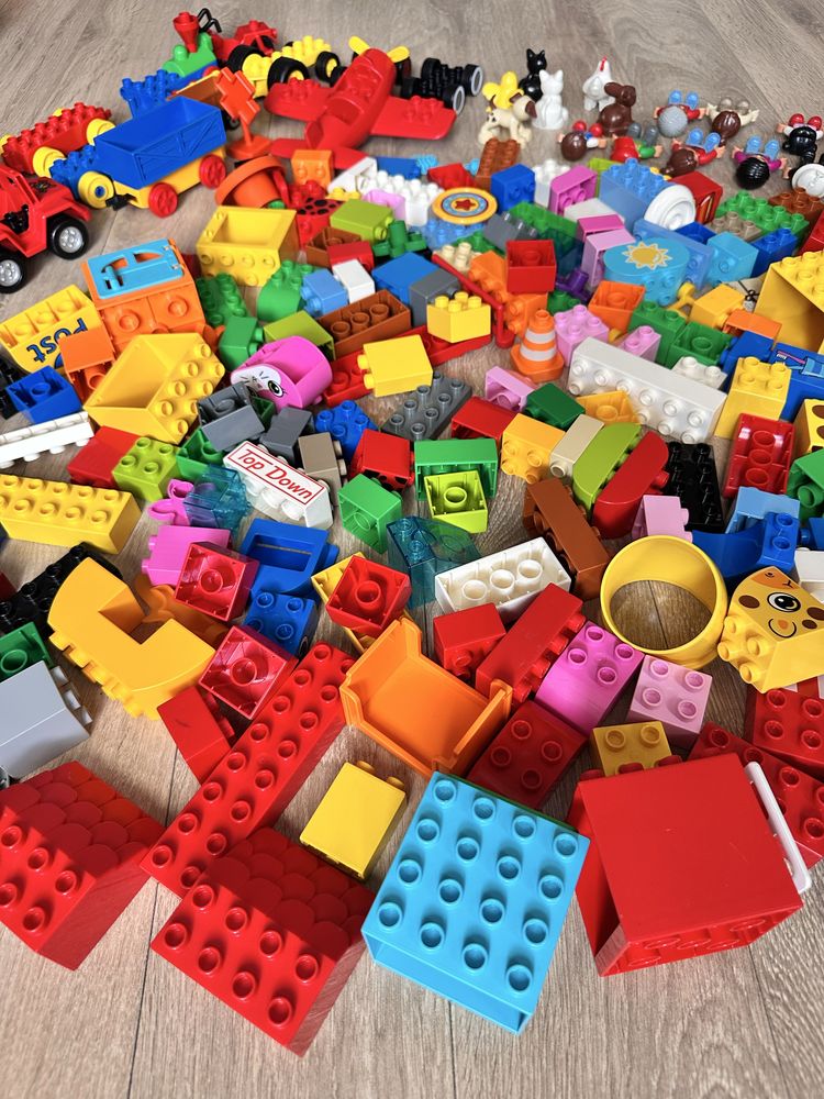 Продавам 4кг LEGO Duplo