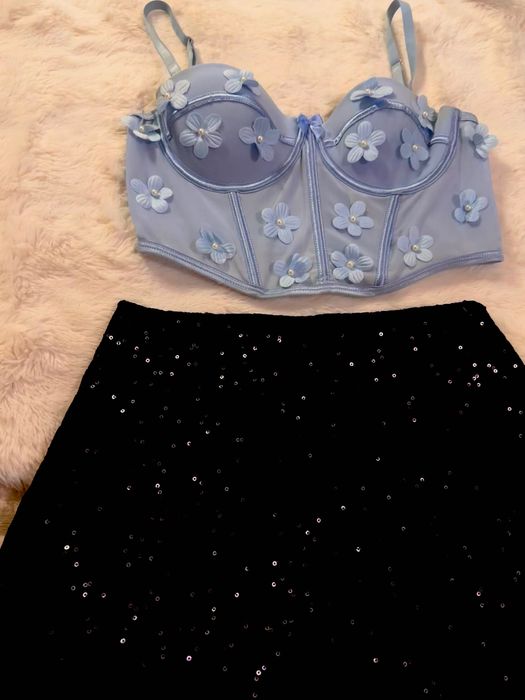 Бюстие и панталонки