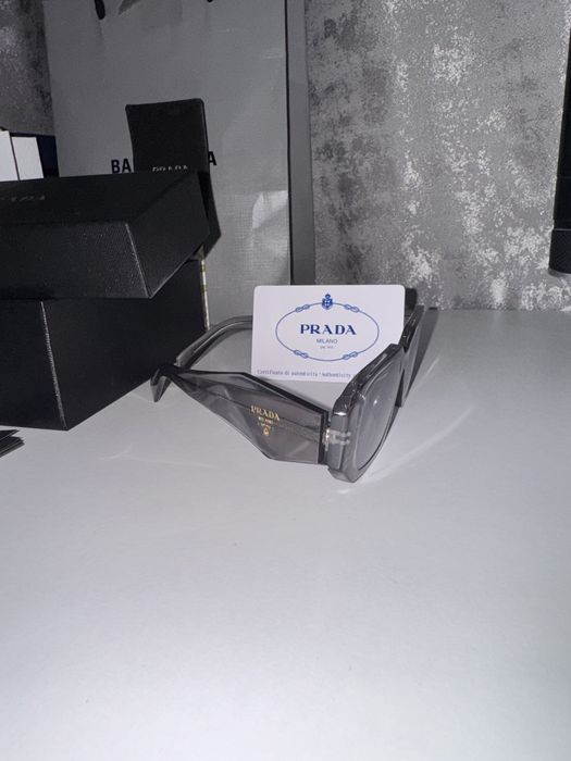 Слънчеви очила Prada 2025