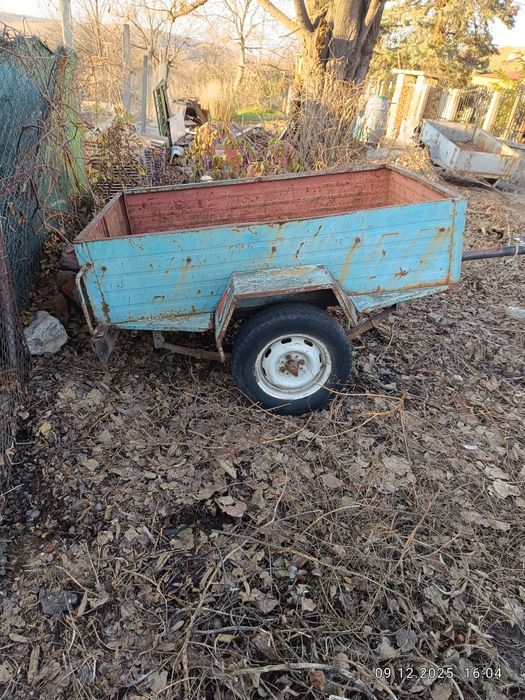 Продавам ремърке.